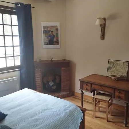 Bed & Breakfast Hiruetako Borda Chambres D'hotes - Restaurant *